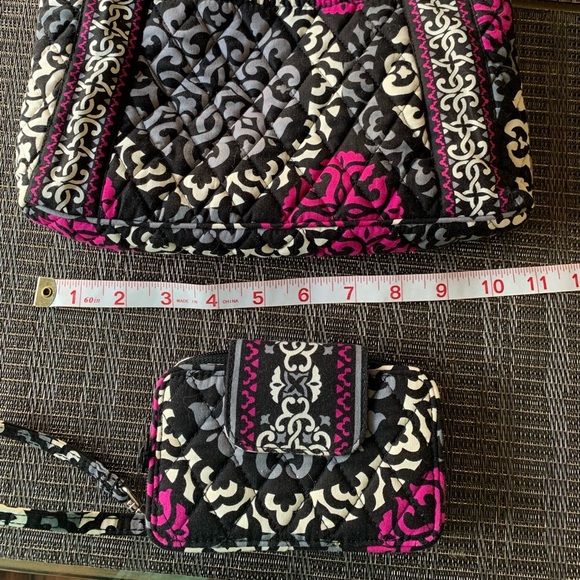 Vera Bradley crossbody purse and wristlet wallet - Picture 4 of 11